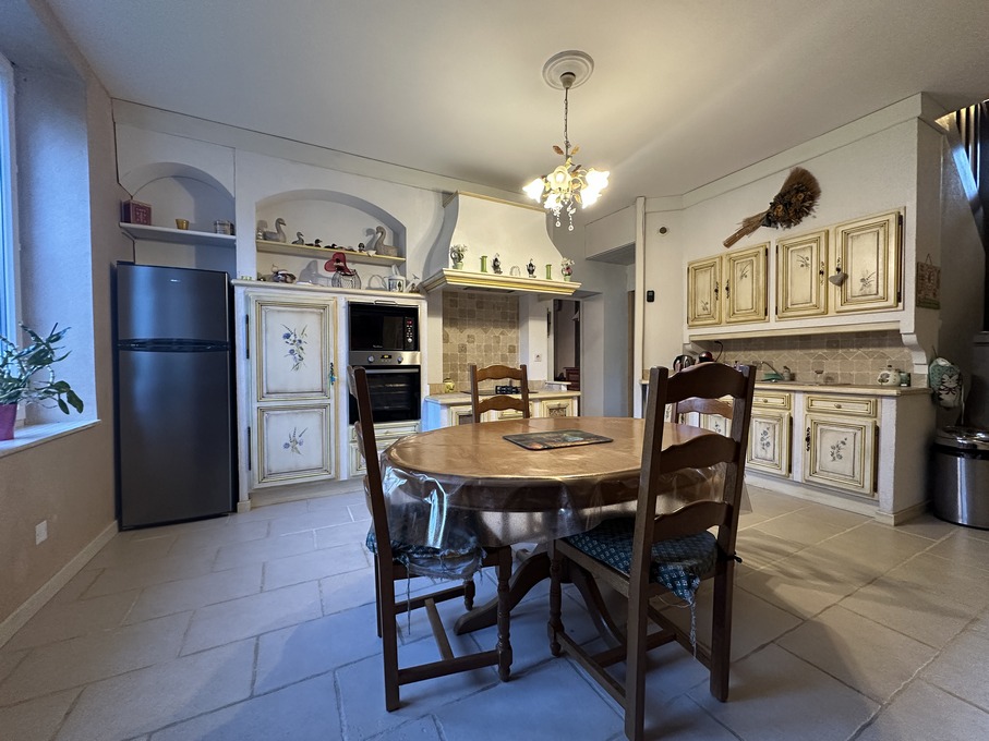 PTE EQUESTRE A VENDRE SUR 8 HECTARES